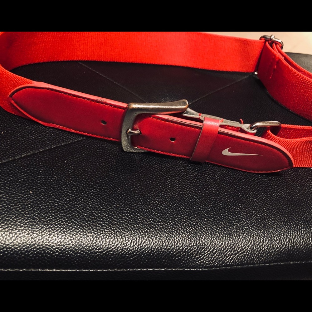Red Nike Stretch Elastic Adjustable Belt Sports OS